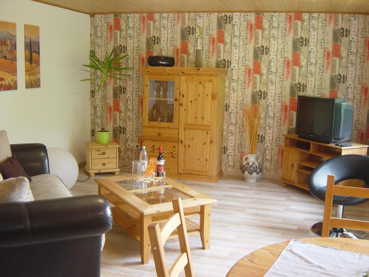 شقة Haus Am Wald Hillscheid المظهر الخارجي الصورة